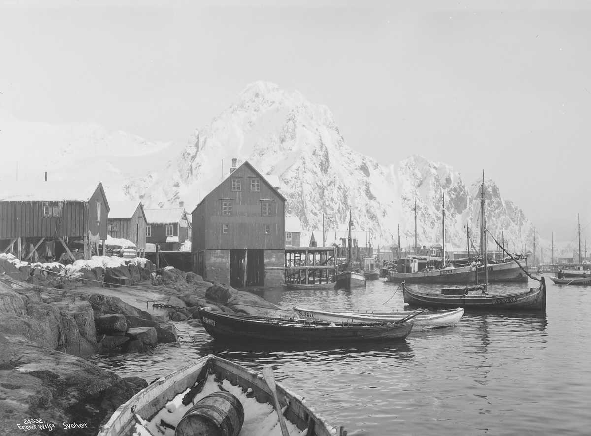 Svolvær i 1924. Foto: Anders Beer Wilse, i offentleg eige.